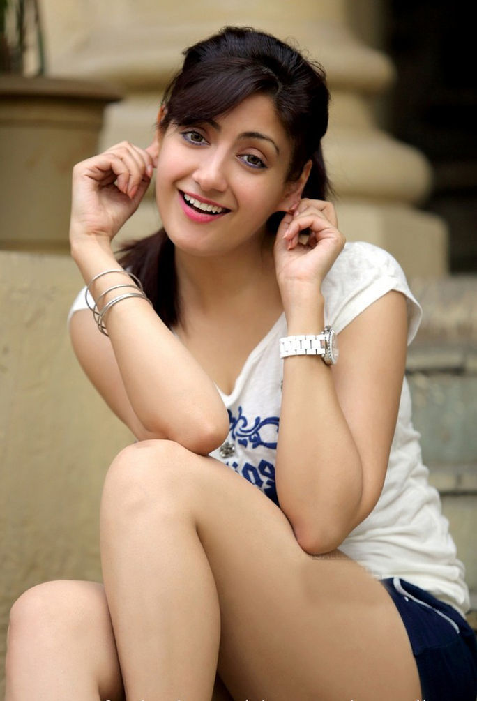 Gurleen Chopra Latest Photoshoot