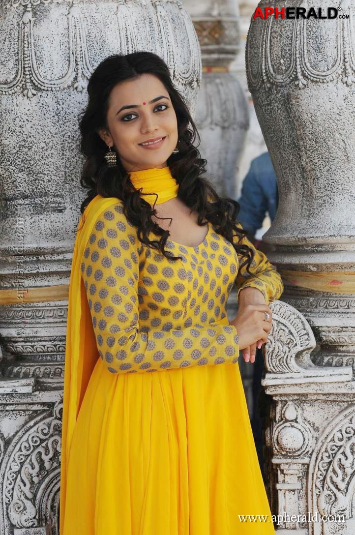 Nisha Agarwal Latest Photos