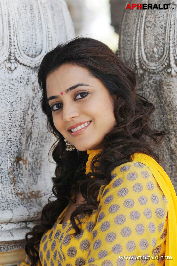 Nisha Agarwal Latest Photos