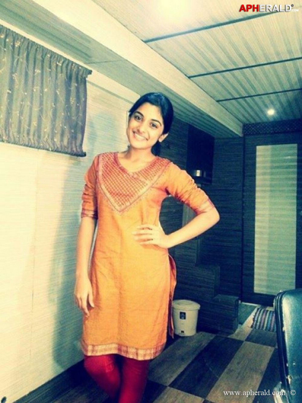 Niveda Thomas Photos