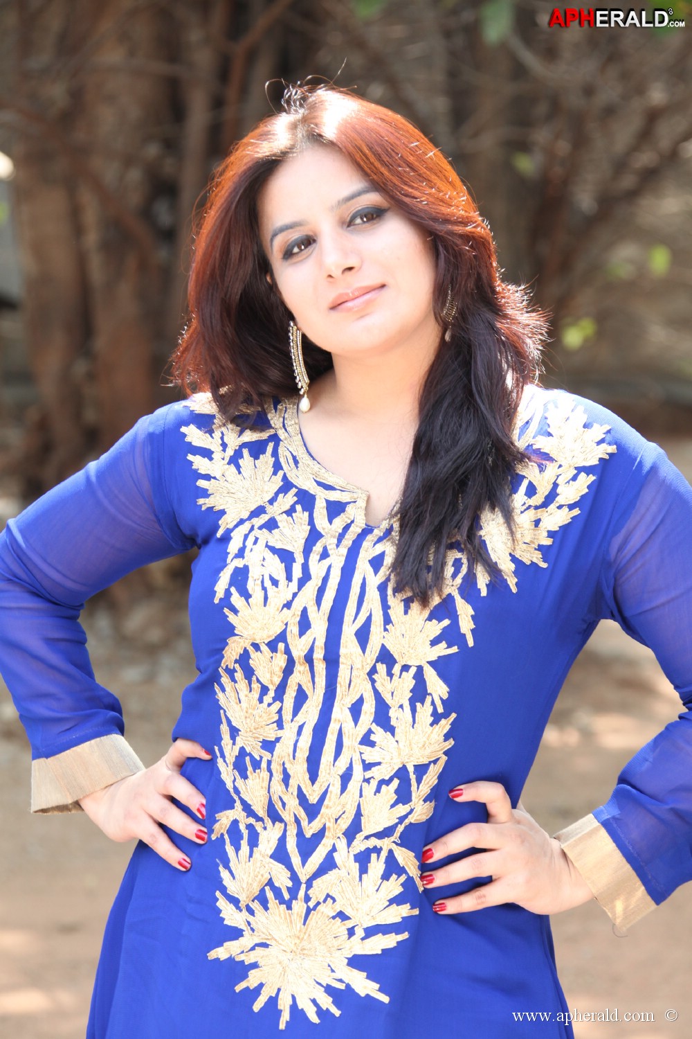 Pooja Gandhi Images