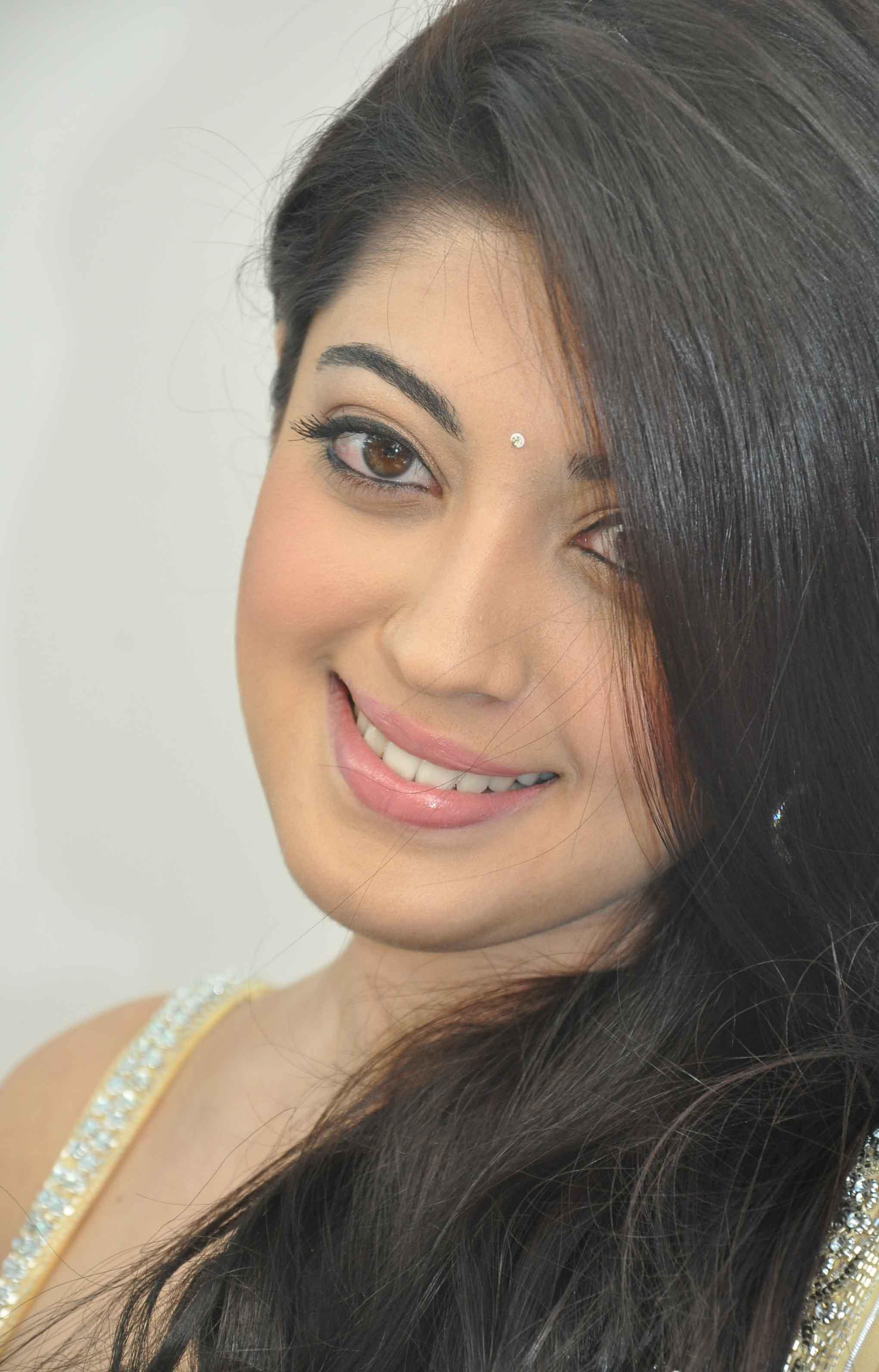 Praneetha Latest Pics