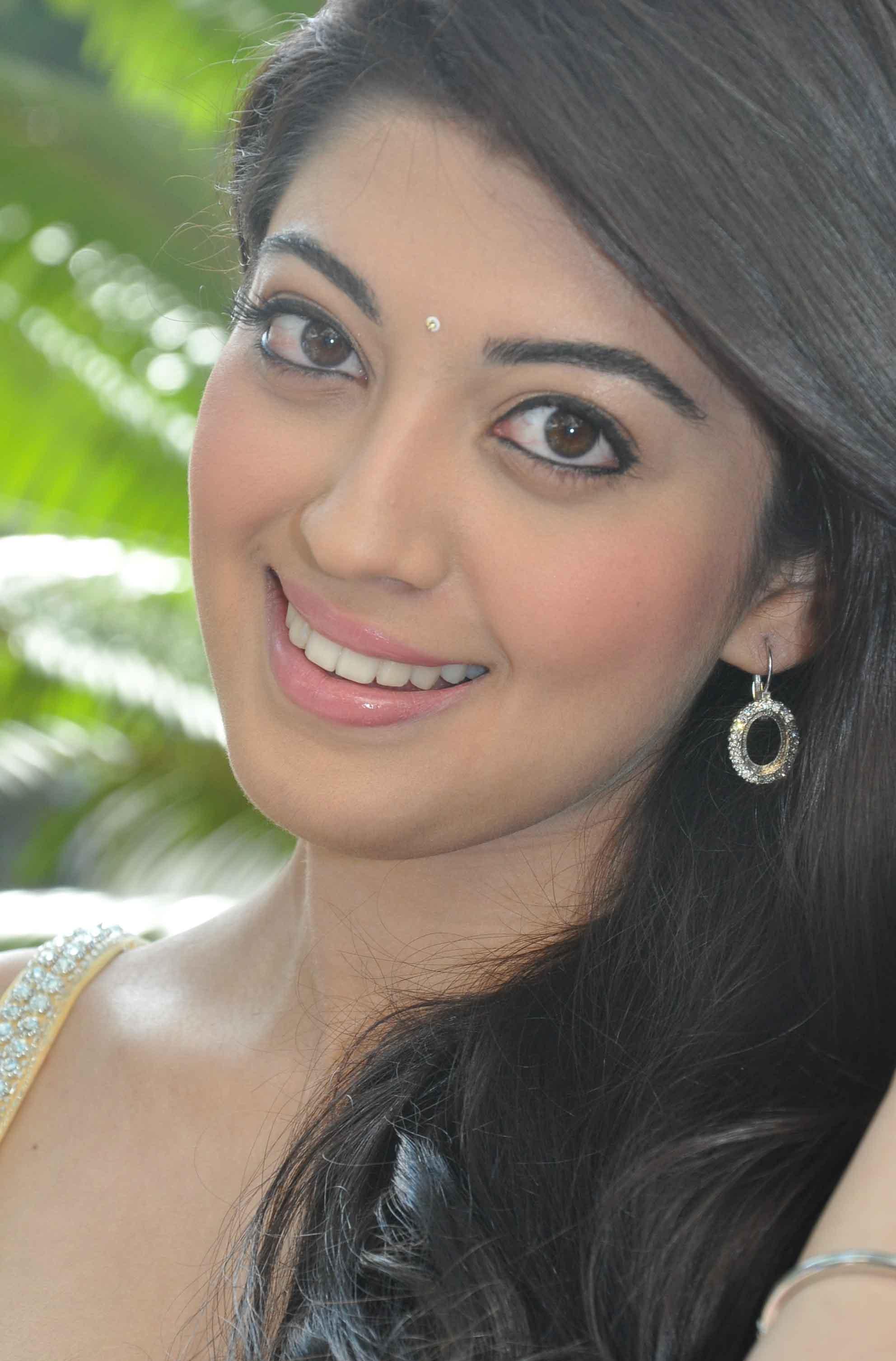 Praneetha Latest Pics