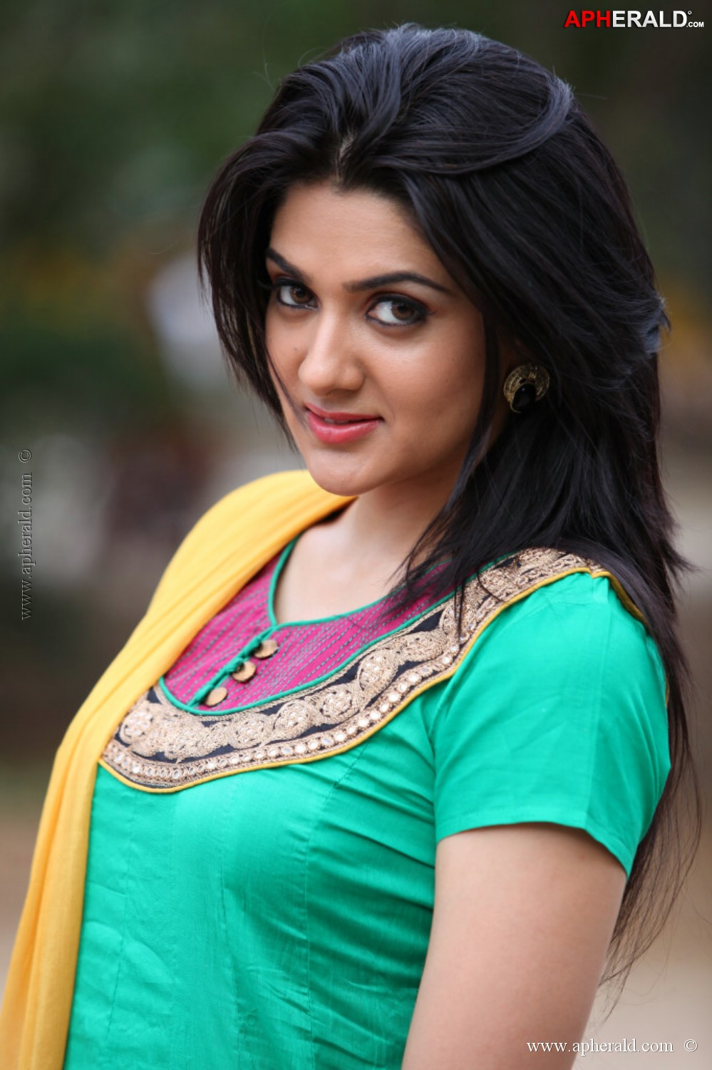 Sakshi Choudary Photos