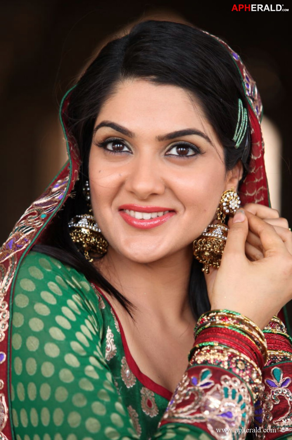 Sakshi Choudhary Gallery