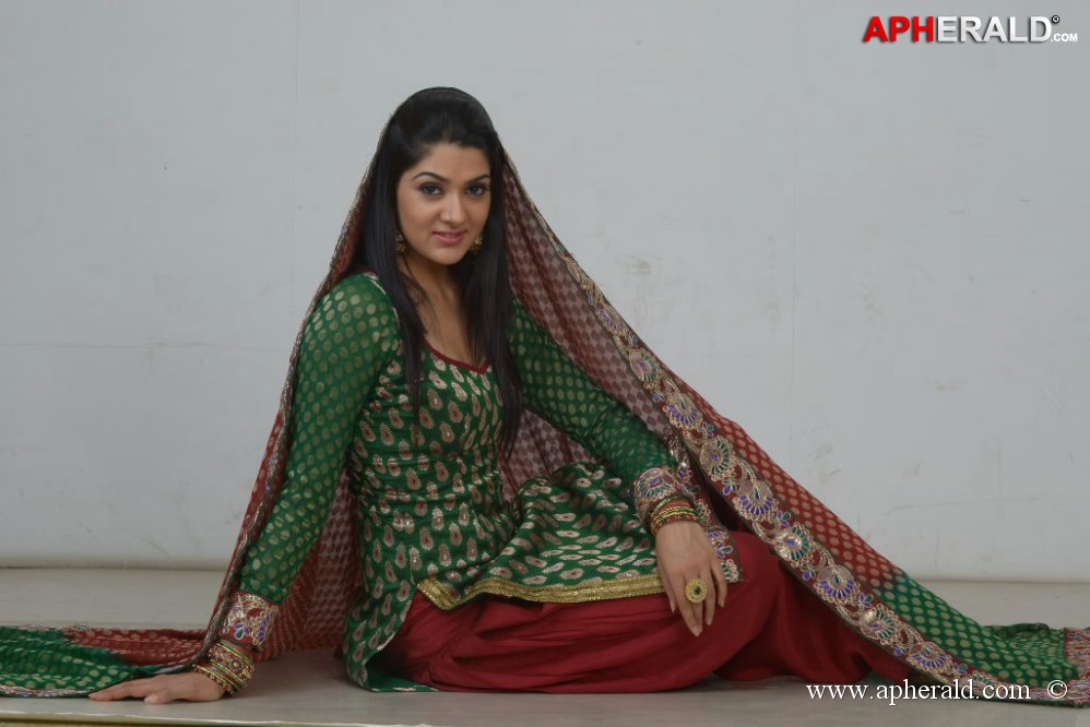 Sakshi Choudhary Gallery