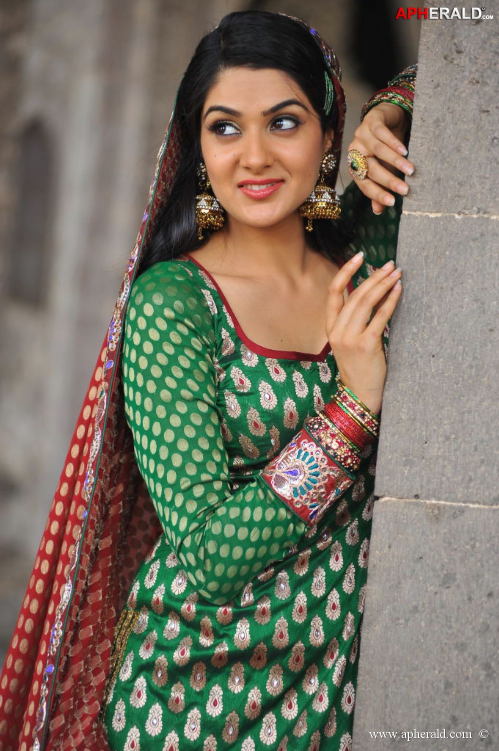 Sakshi Choudhary Gallery