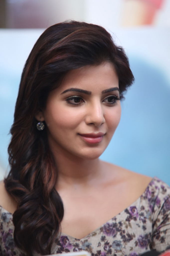 Samantha Cute Photos