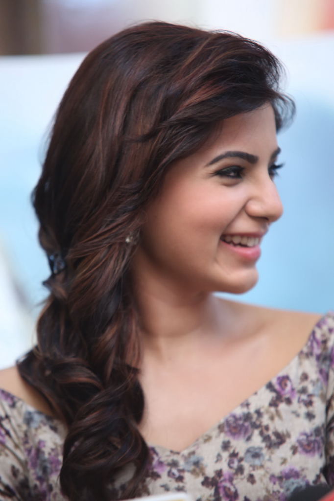 Samantha Cute Photos