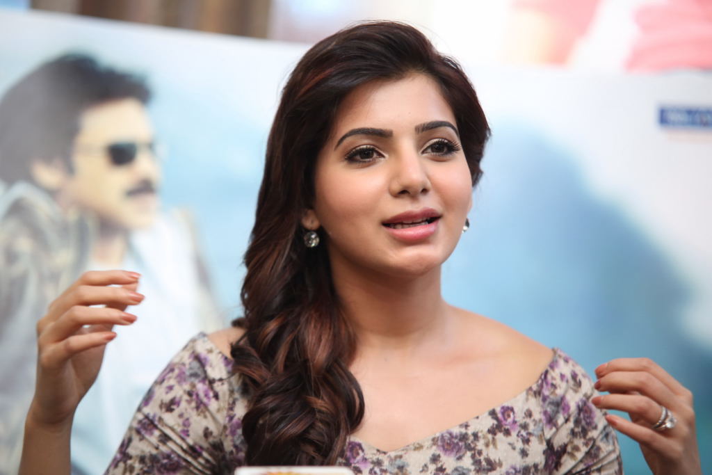 Samantha Cute Photos