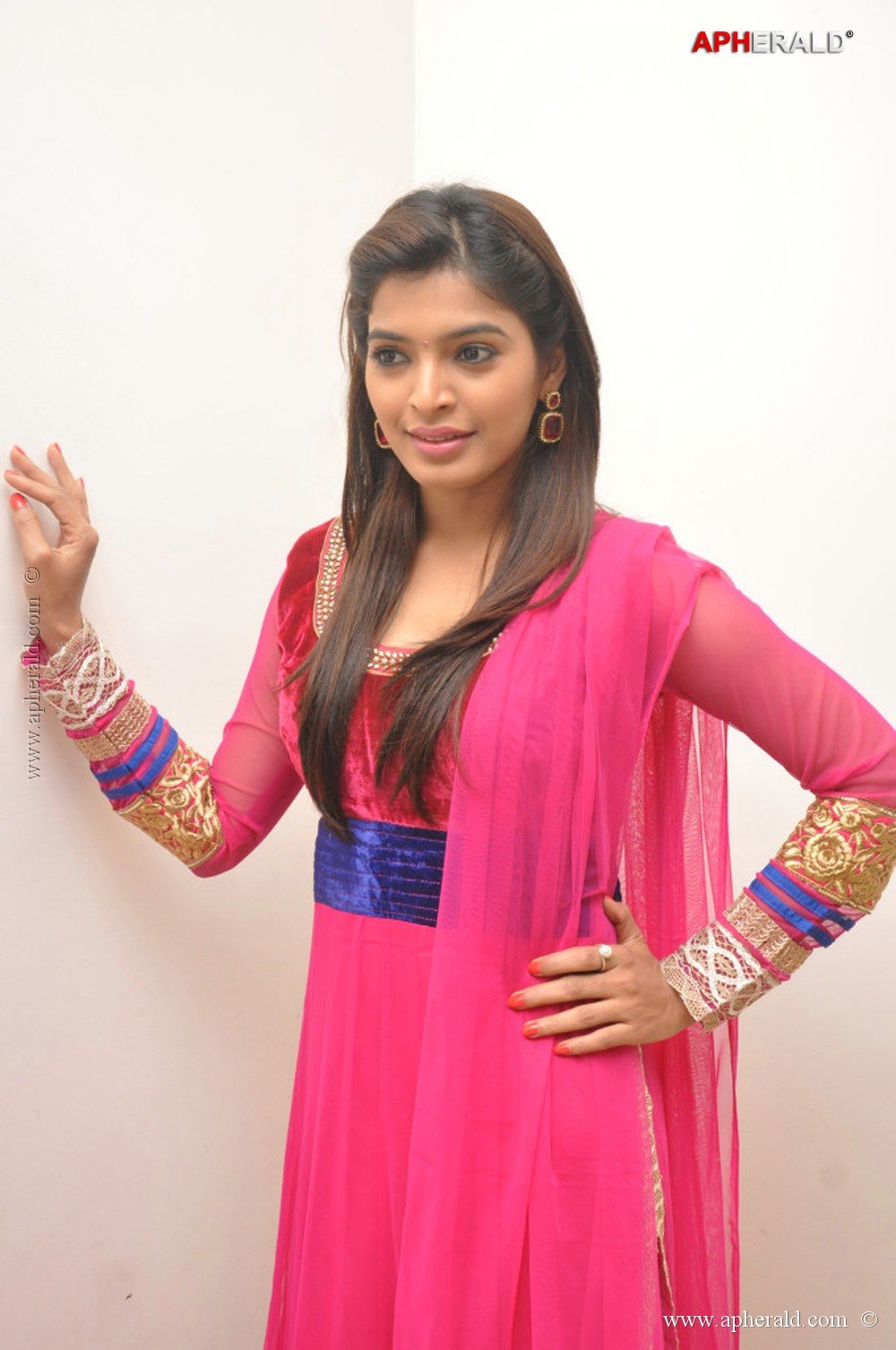 Sanchita Shetty Photos