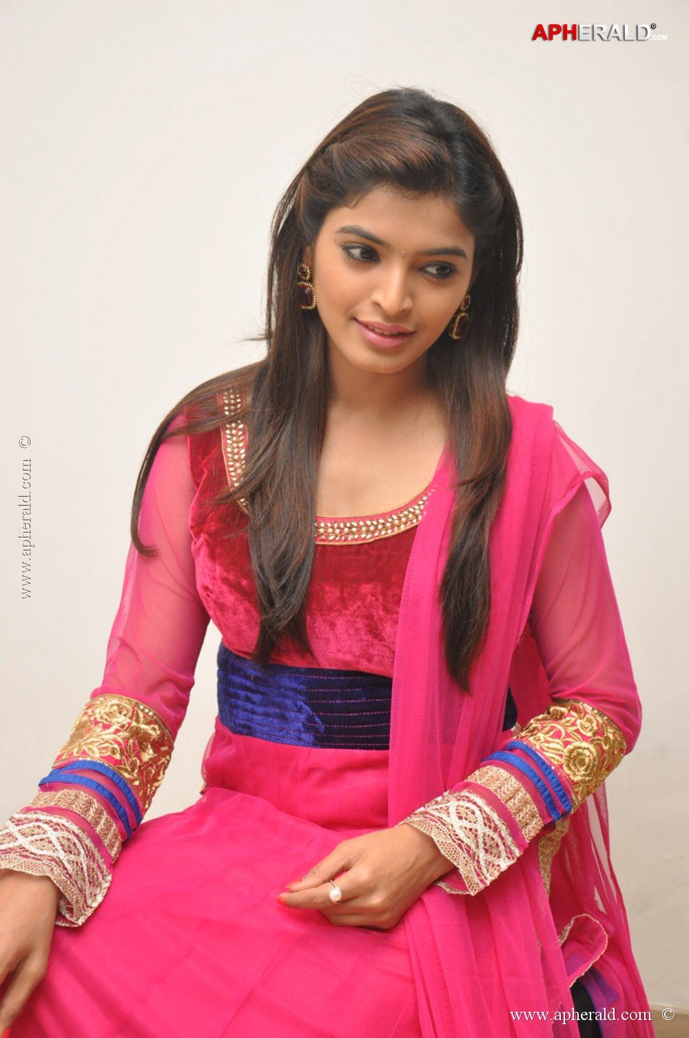 Sanchita Shetty Photos