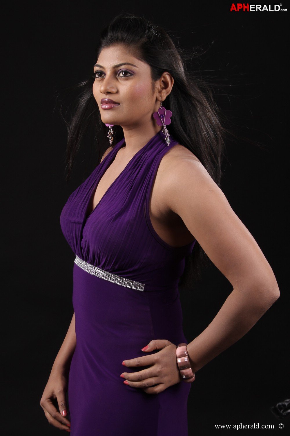 Soumya Spicy Stills