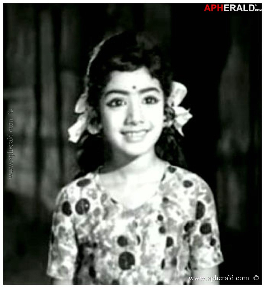 Sridevi Childhood Photos