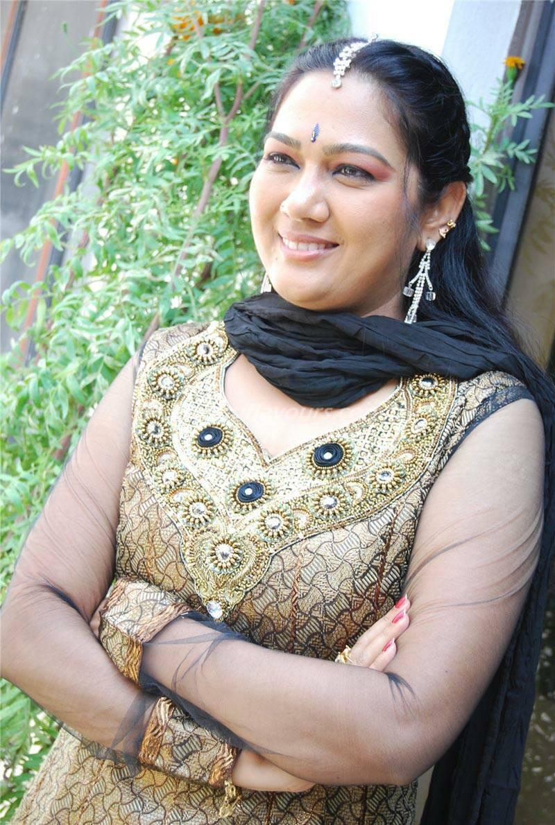 Telugu Artist Hema Aunty Photos