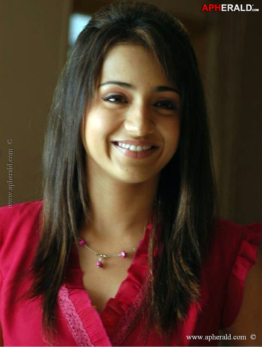 Trisha Krishnan Spicy Photos