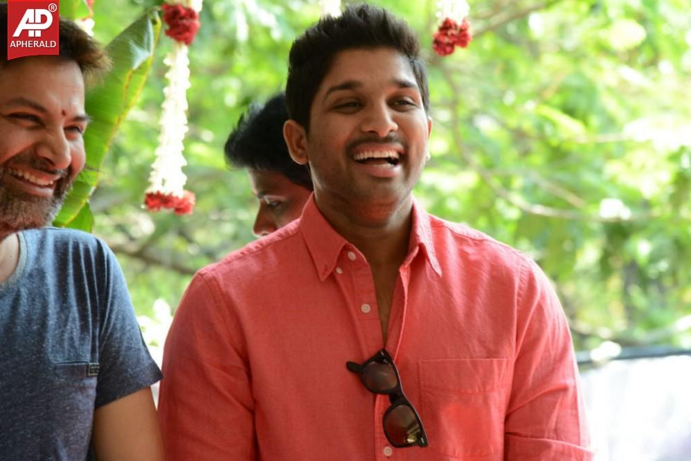 Allu Arjun n Trivikram New Movie Opening