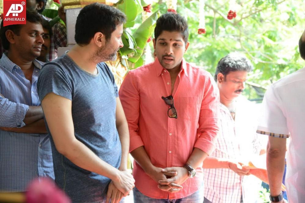 Allu Arjun n Trivikram New Movie Opening