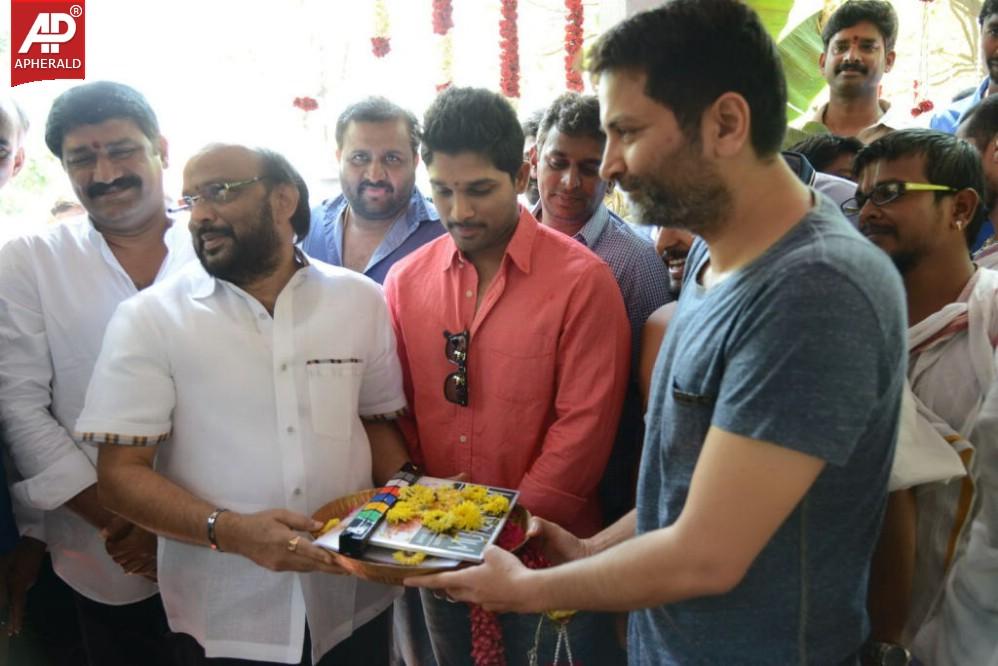 Allu Arjun n Trivikram New Movie Opening