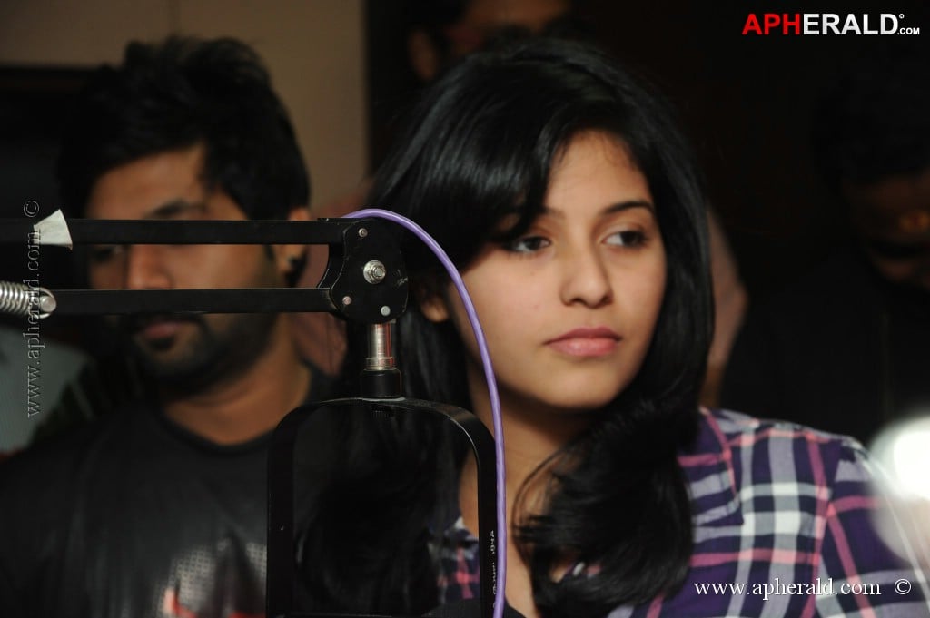 Anjali at Red FM 7th Anniversary Lucky Draw