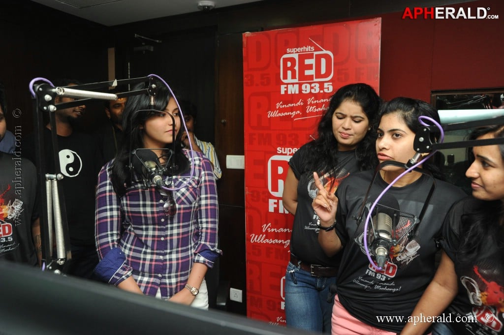 Anjali at Red FM 7th Anniversary Lucky Draw