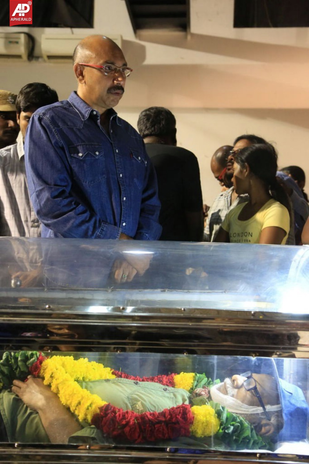 Director Balu Mahendra Condolence Photos