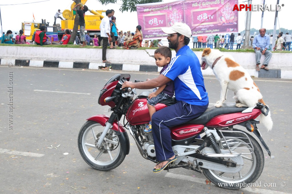 Ganesh Visarjan Photos at Hyd 1