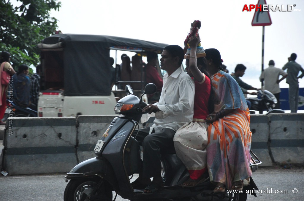 Ganesh Visarjan Photos at Hyd 1