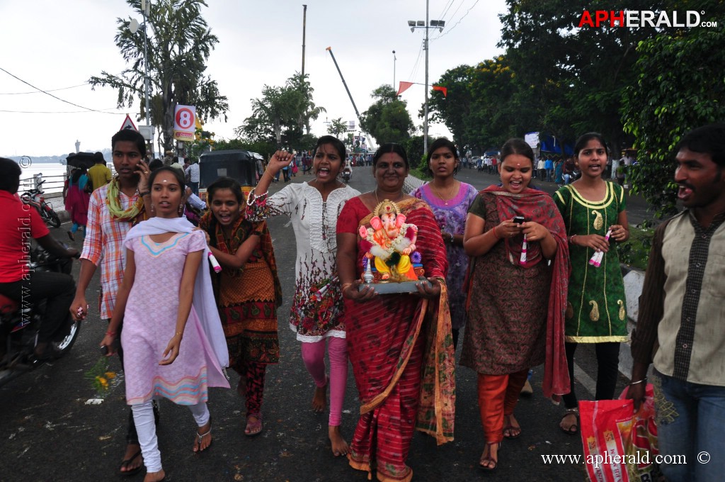 Ganesh Visarjan Photos at Hyd 1