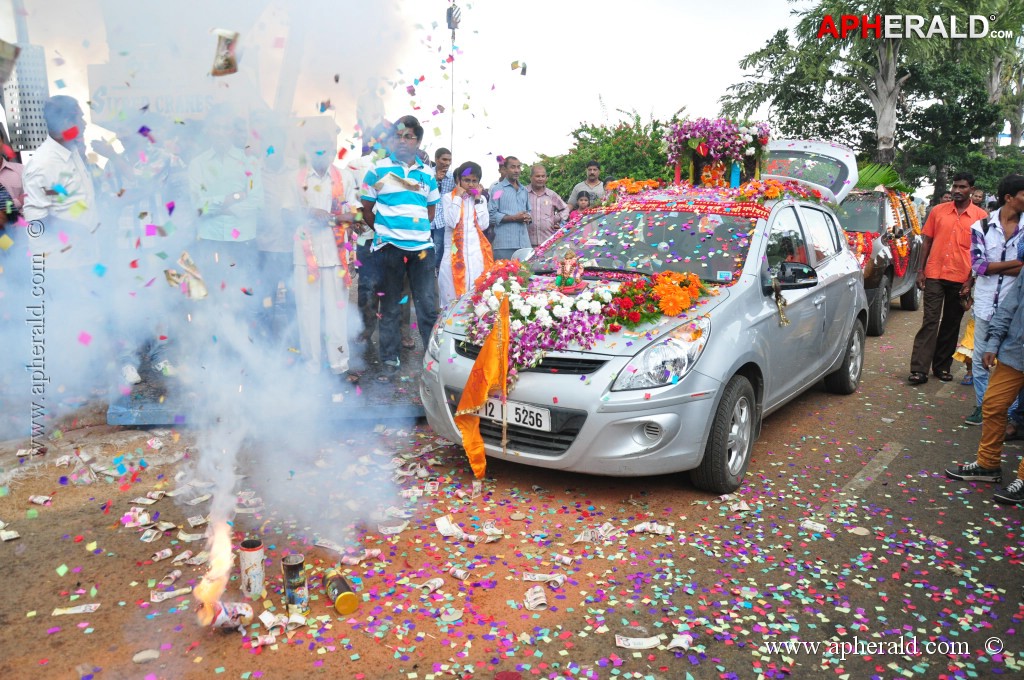 Ganesh Visarjan Photos at Hyd 1