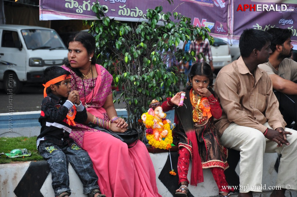 Ganesh Visarjan Photos at Hyd 1