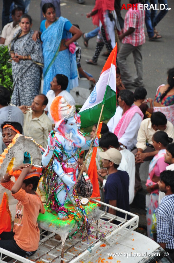 Ganesh Visarjan Photos at Hyd 1