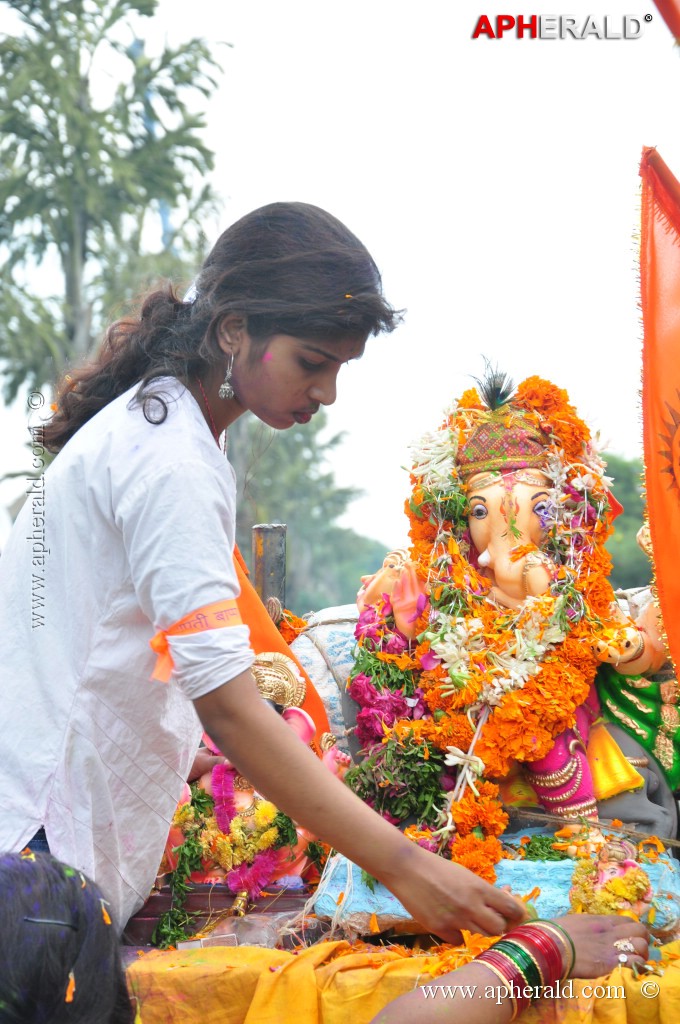 Ganesh Visarjan Photos at Hyd 1