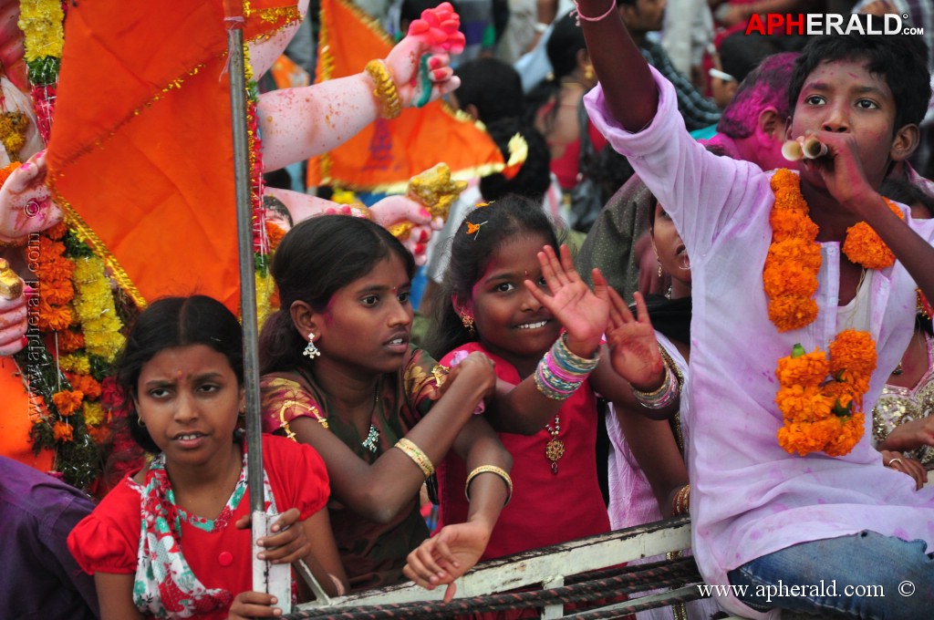 Ganesh Visarjan Photos at Hyd 1