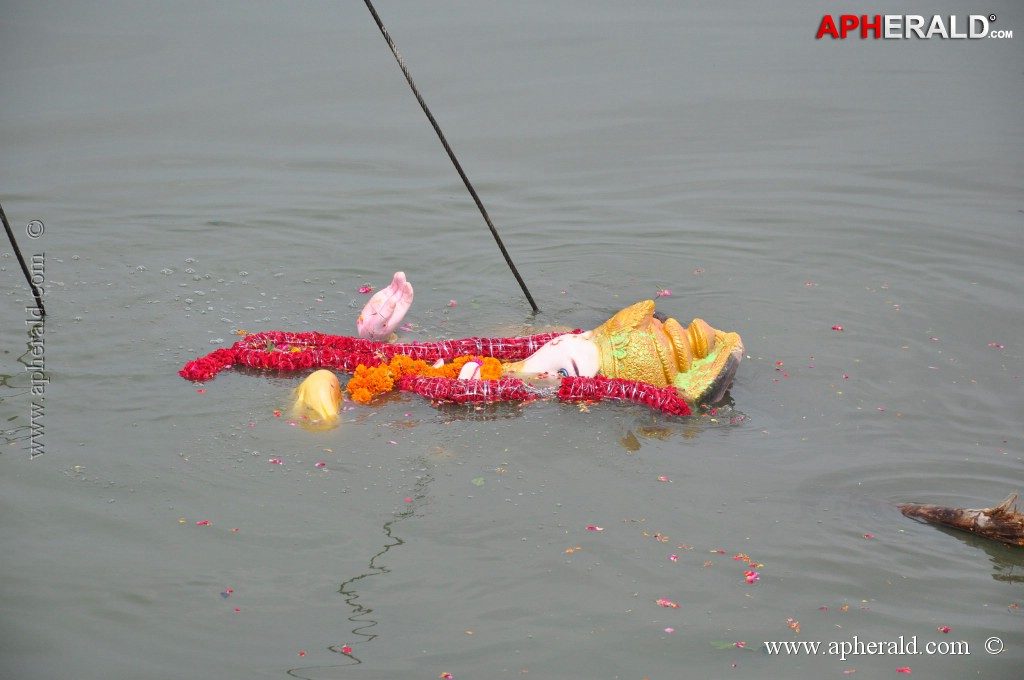 Ganesh Visarjan Photos at Hyd 1