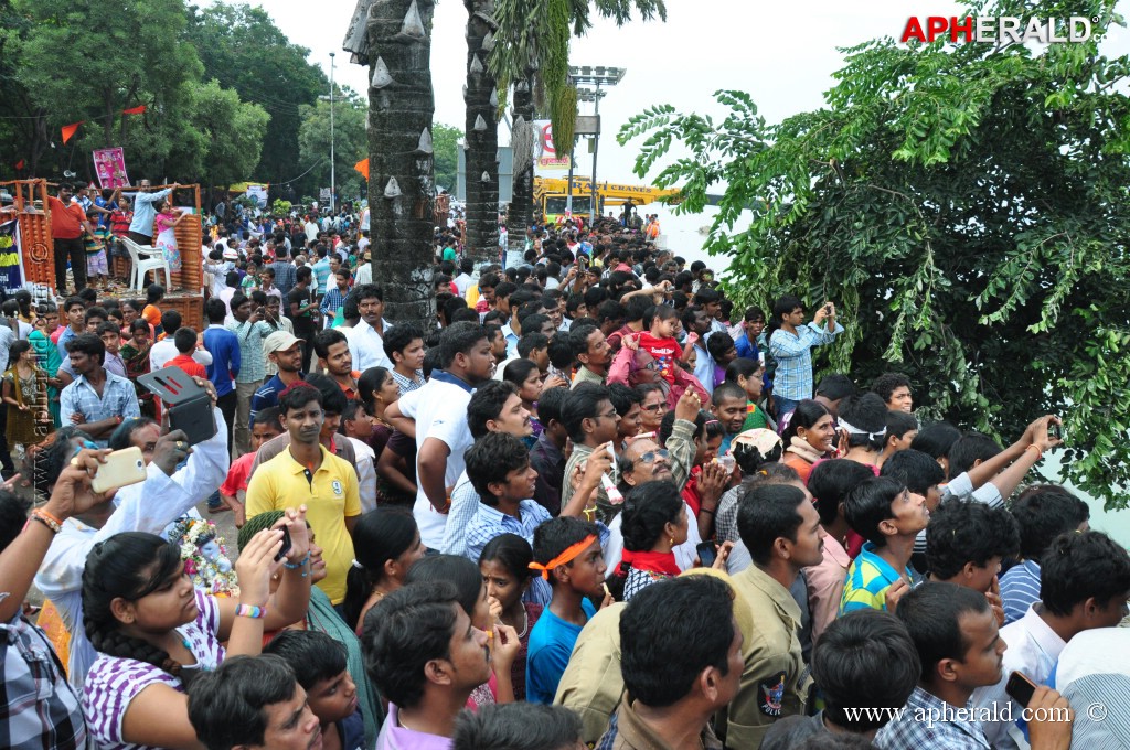 Ganesh Visarjan Photos at Hyd 1