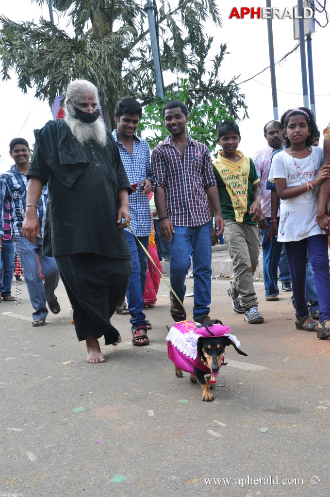 Ganesh Visarjan Photos at Hyd 1