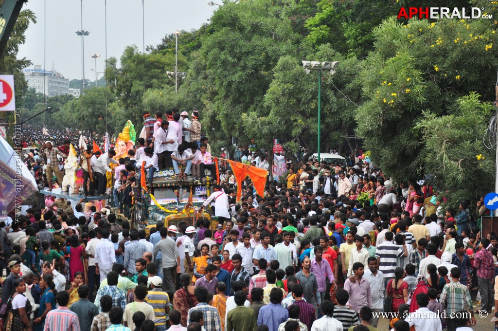 Ganesh Visarjan Photos at Hyd 1