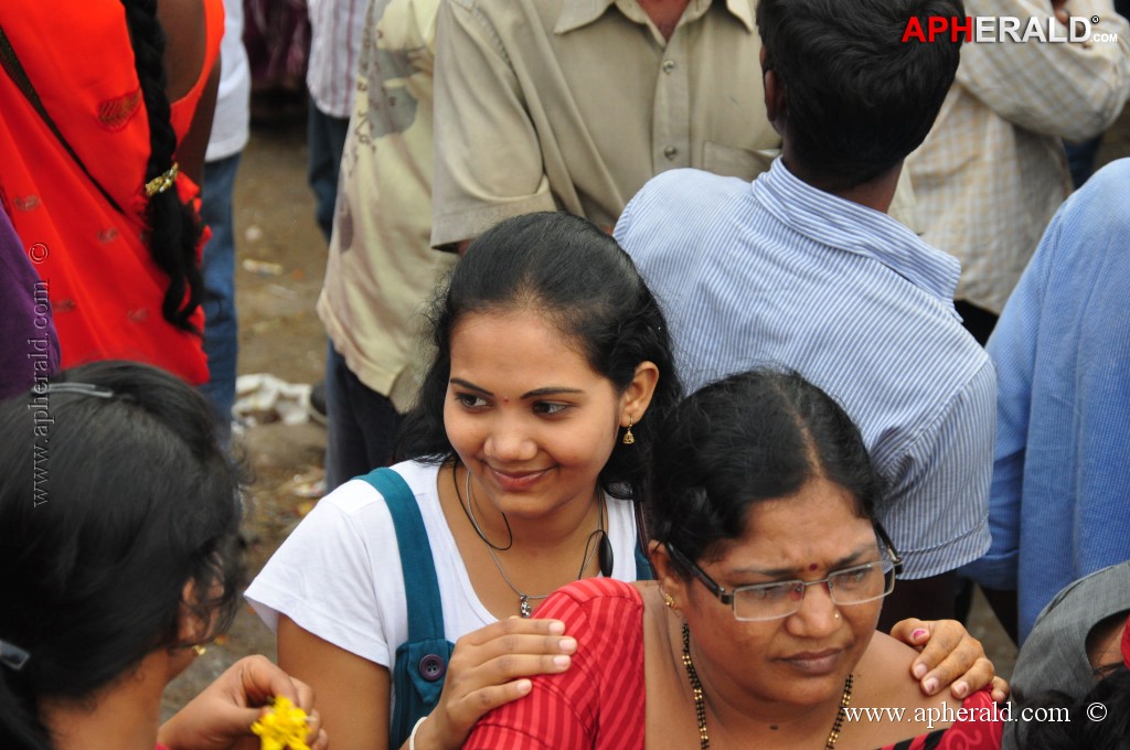 Ganesh Visarjan Photos at Hyd 1