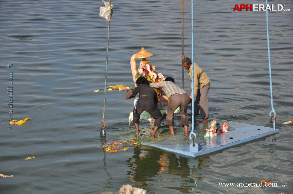 Ganesh Visarjan Photos at Hyd 1