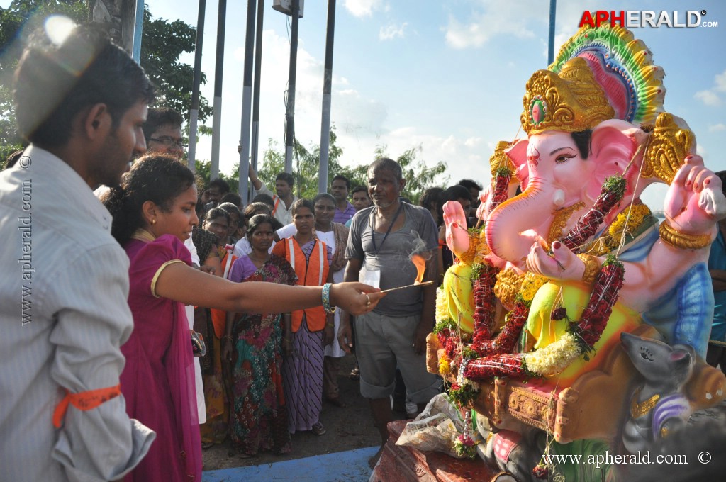 Ganesh Visarjan Photos at Hyd 1