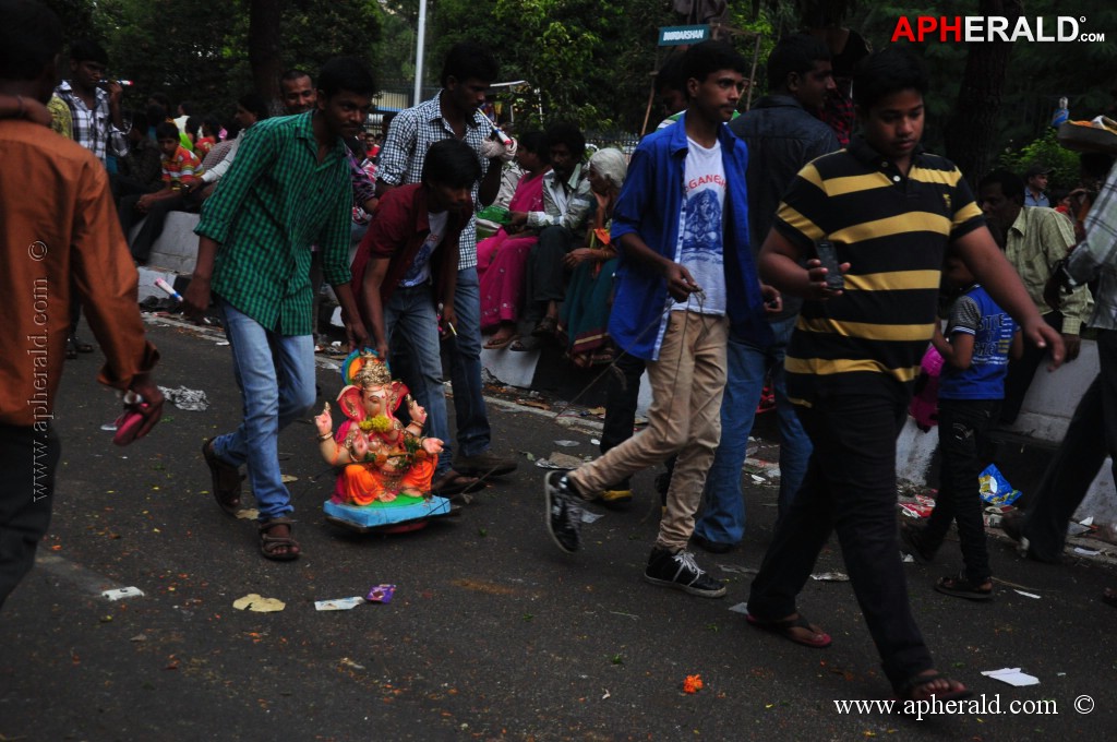 Ganesh Visarjan Photos at Hyd 1