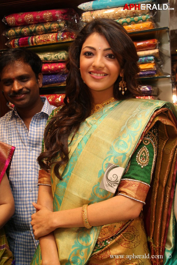 Kajal Launches Chennai Shopping Mall