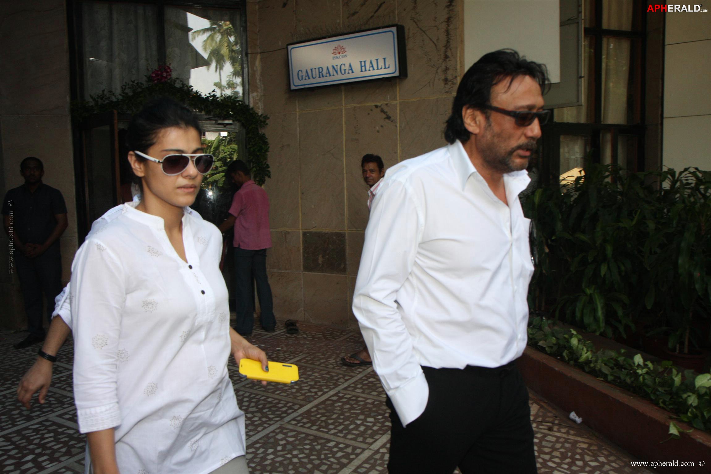 Bolly Celebs At Madhuri Dixit Father's Prayer Meet