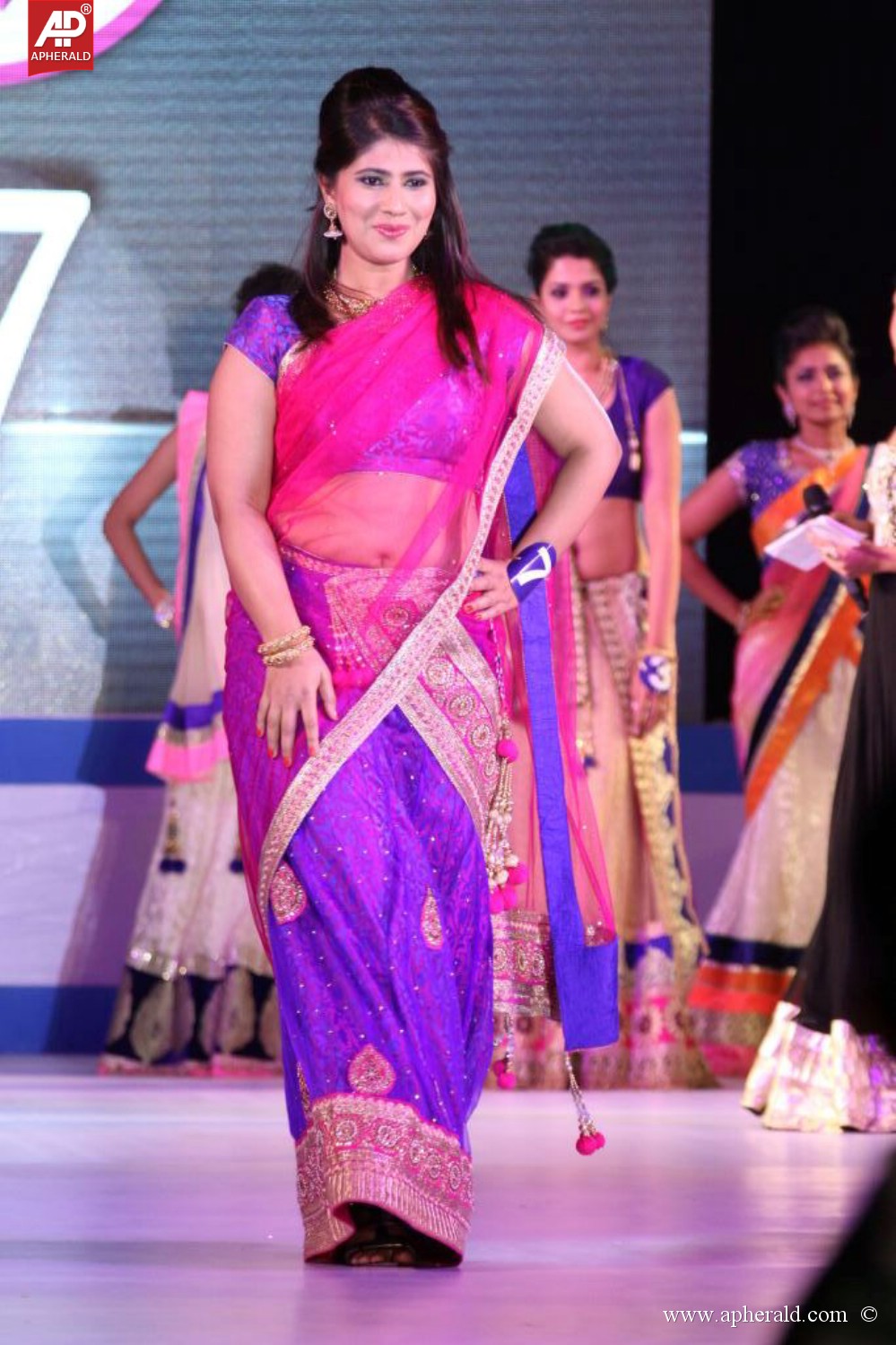 Miss n Mrs India Gujarati Fashion Show