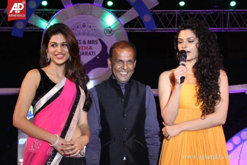 Miss n Mrs India Gujarati Fashion Show