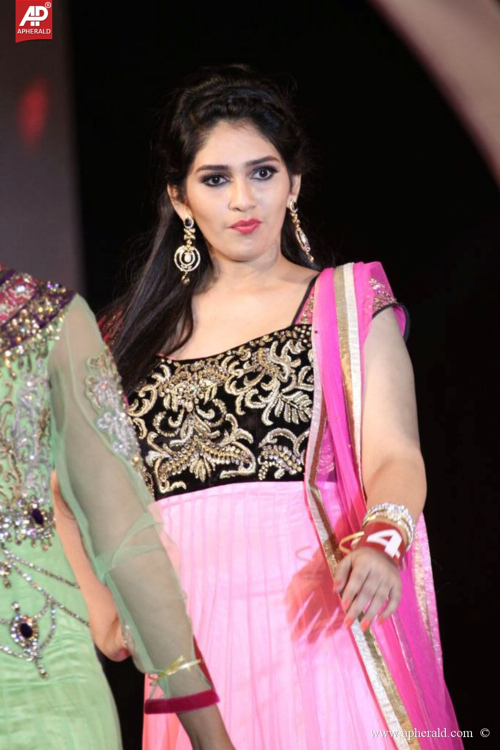 Miss n Mrs India Gujarati Fashion Show