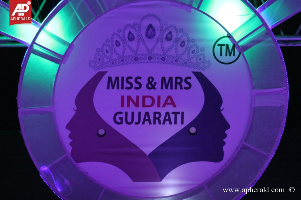 Miss n Mrs India Gujarati Fashion Show