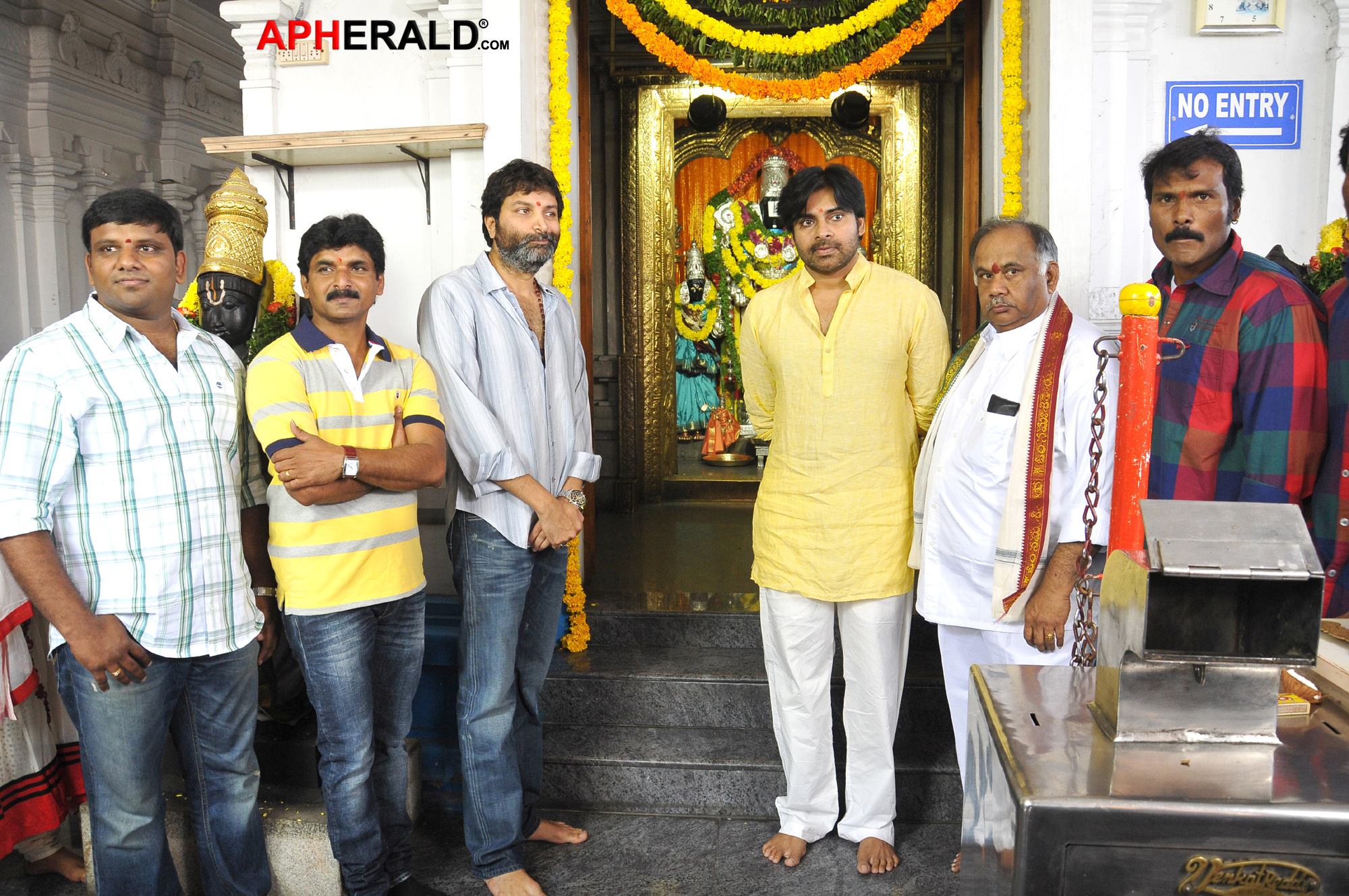 Pawan Kalyan And Trivikram New Movie Opening