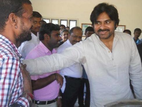 Pawan Kalyan Visit To GMR Varalakshmi Care Hospital